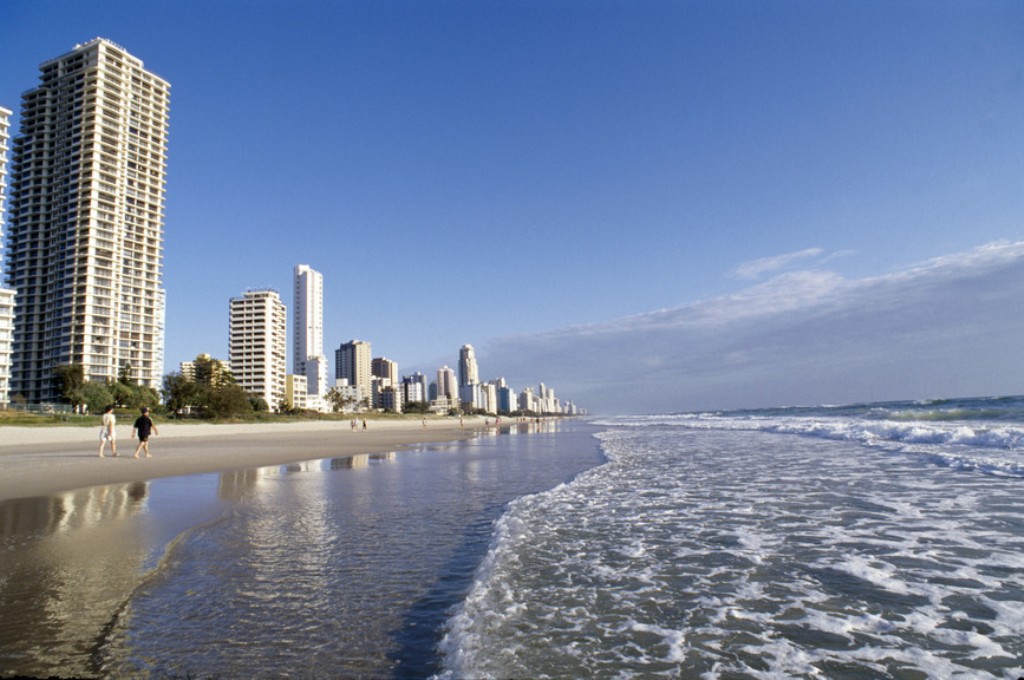 Gold Coast Package Tour - 7 Days - Students and Youth