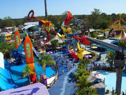 Dreamland Theme Park Tour ex Brisbane