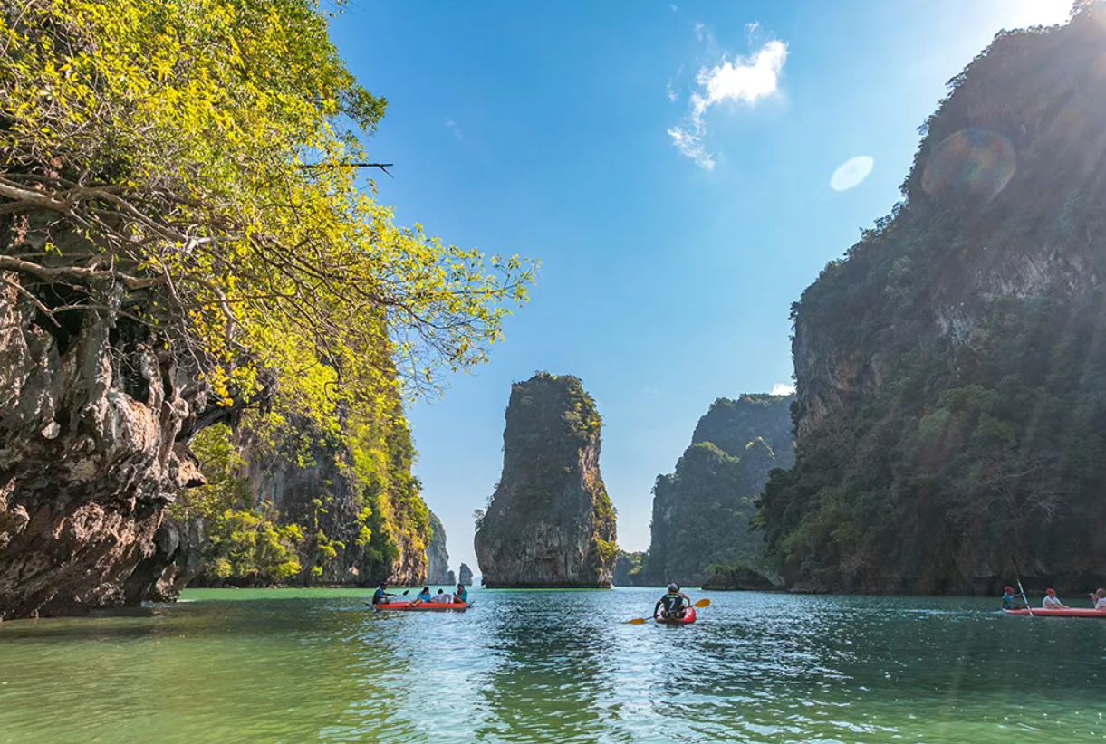 Day Tour | James Bond - Naka Island - Canoe