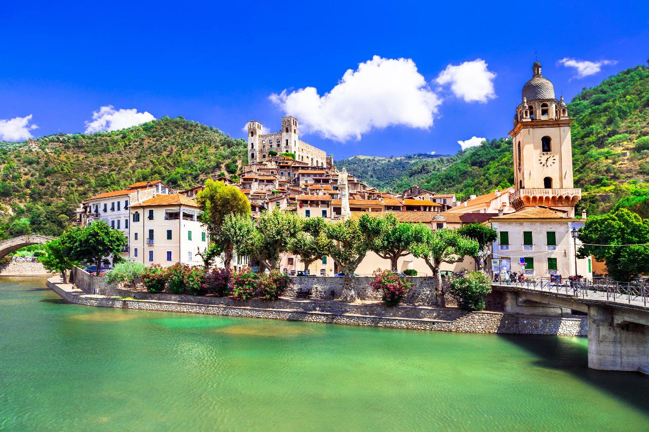 Seaside Treasures & Timeless Villages: Sanremo, Dolceacqua, Menton
