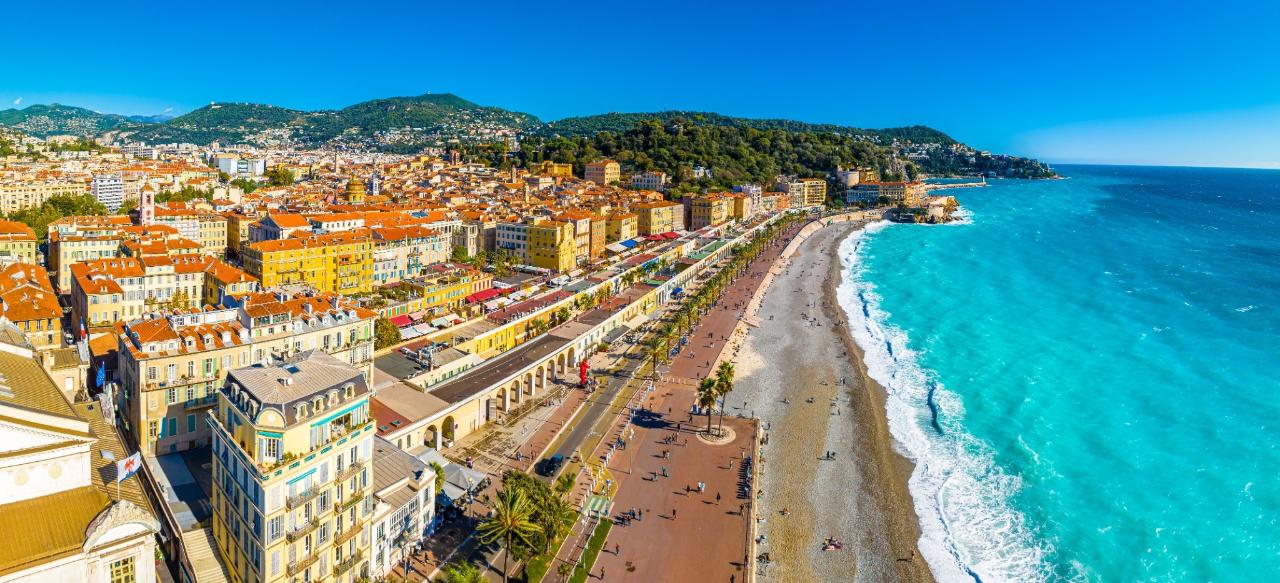Nice to Grasse French Riviera Perfume, Wine, and Picnic