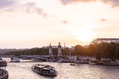 Paris Signature Sights & Seine River Cruise