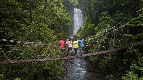 El Tigre Waterfalls Full Package Trekking + Horse or 4x4 ride + Lunch