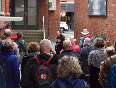 Historical takara nipaluna (Walking Hobart) Tour Tasmania Australia