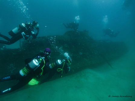 Convinsible Wreck and Cherubs Cave Dive Trip