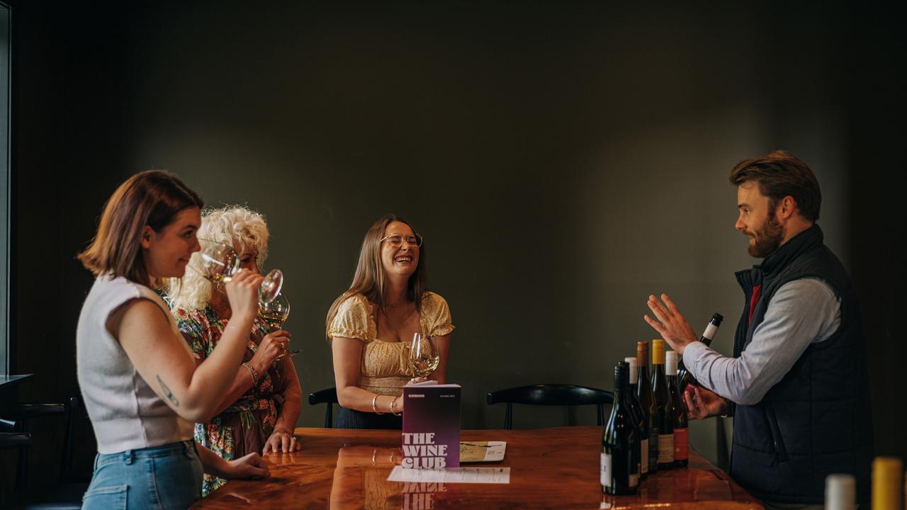 Kinross Winery: Premium Wine Experience — Central Otago - Photo 3