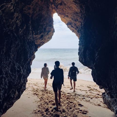 WhatsApp_Image_2025_10_22_at_11.40.57