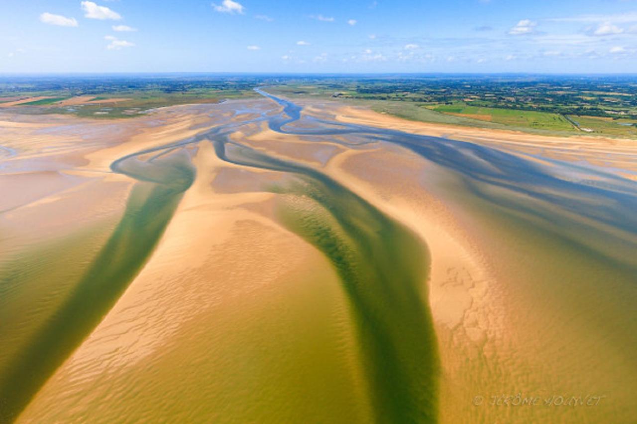 Discover Normandy through a musical show on the beach