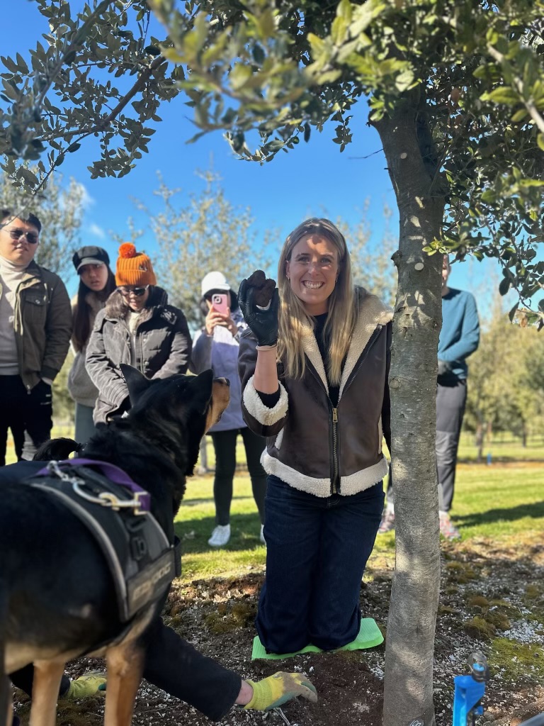 Winter Truffle Hunt, Touch and Taste: The Immersion Experience.