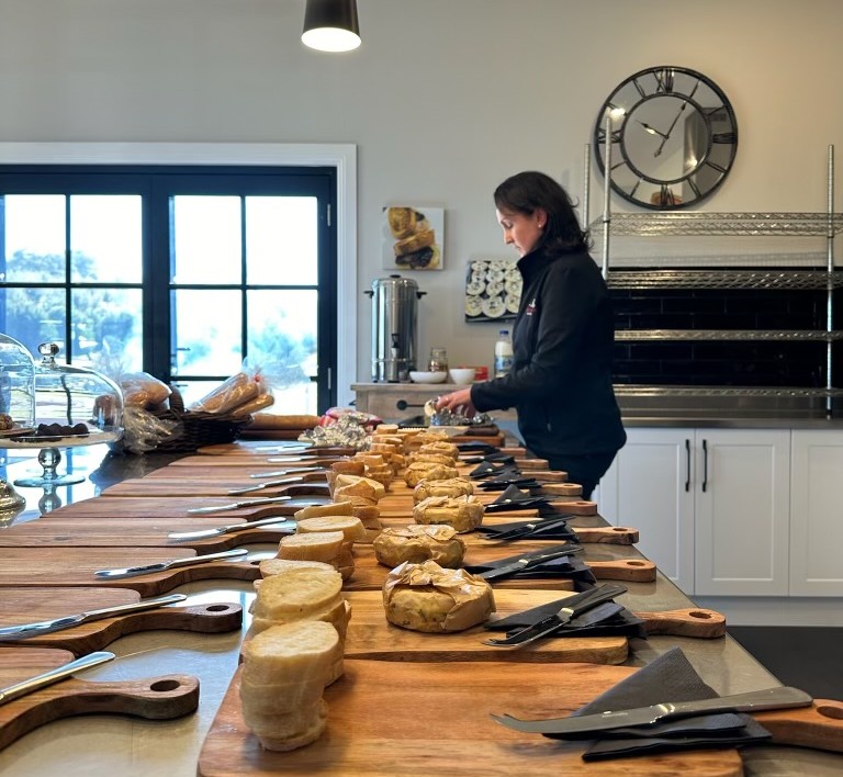 Winter Truffle Hunt, Touch and Taste: The Immersion Experience.