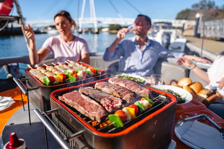 Gold Coast Bbq Boat