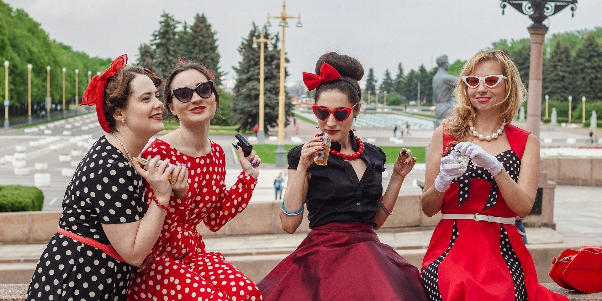 RETRO ROSIE'S - A TIME TRAVELLING CRUISE EXPERIENCE