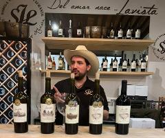 Cata de 3 vinos Premiados + recorrido de cortesía en viñedo y vinícola