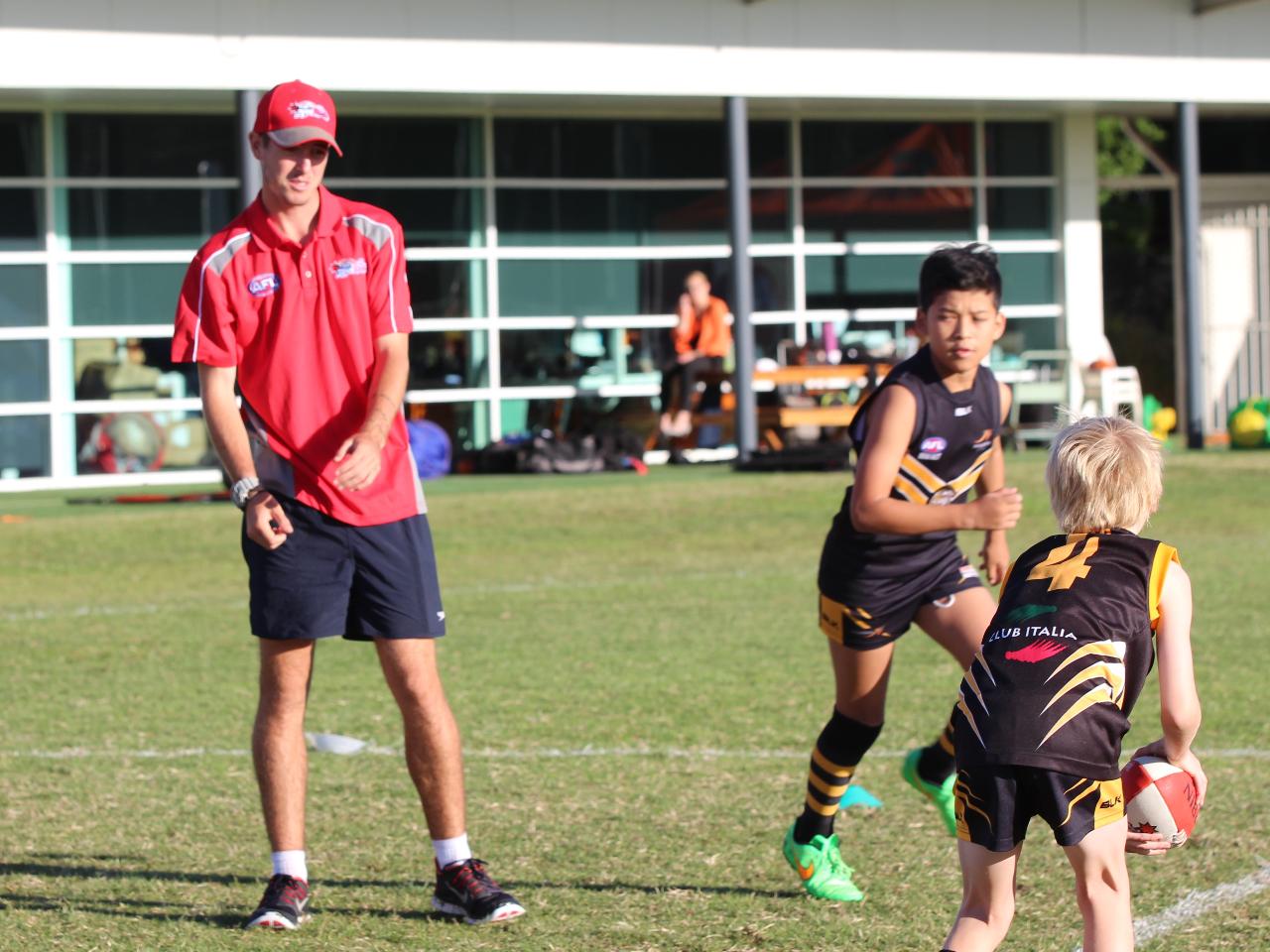 Aussie Rules Footy Clinic Experience (Sydney) - For 20 People