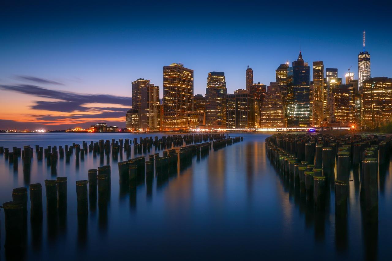 Times Square night Walking Tour: The City that Never Sleeps