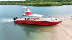Offshore or Inshore Fishing on 42ft "Campari Spritz" - Montezuma or Santa Teresa