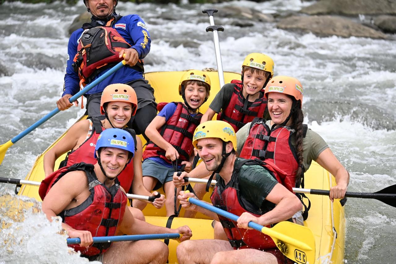 Class II & III White Water Rafting in Balsa River La Fortuna