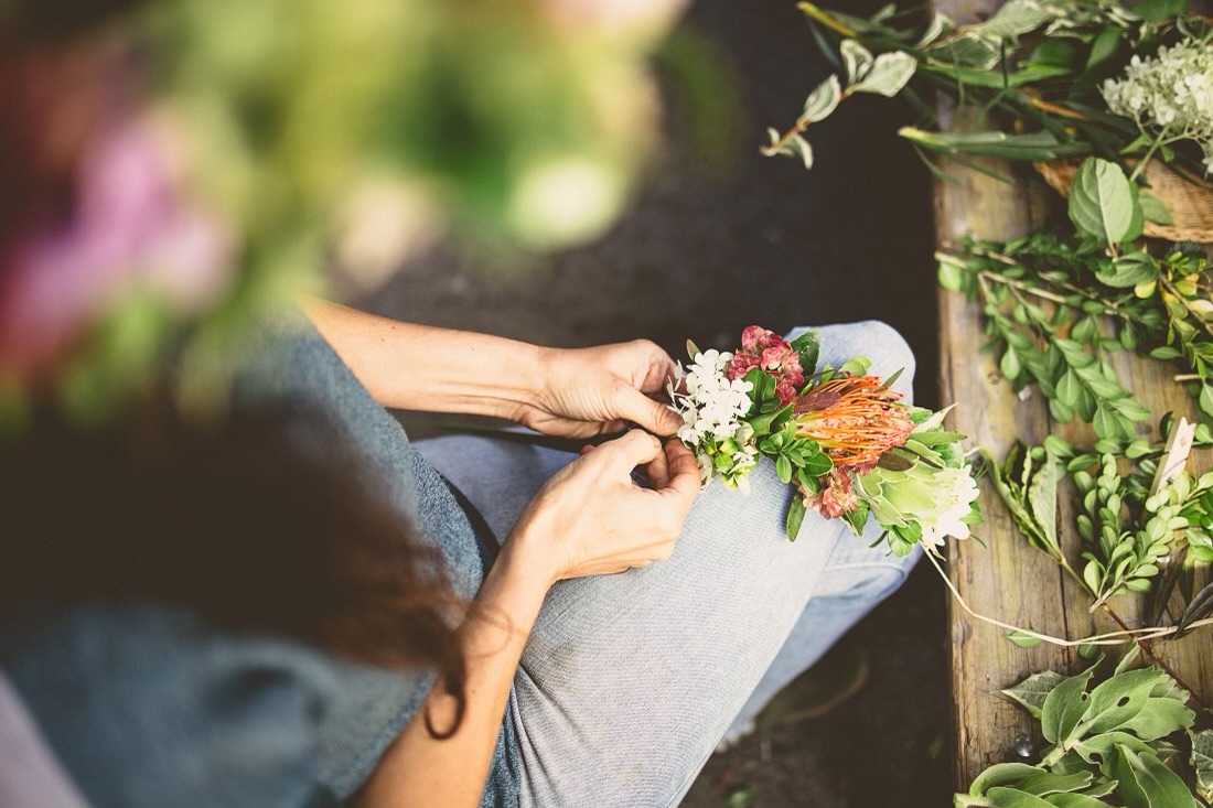 Hawaiian Flower Crown Workshop