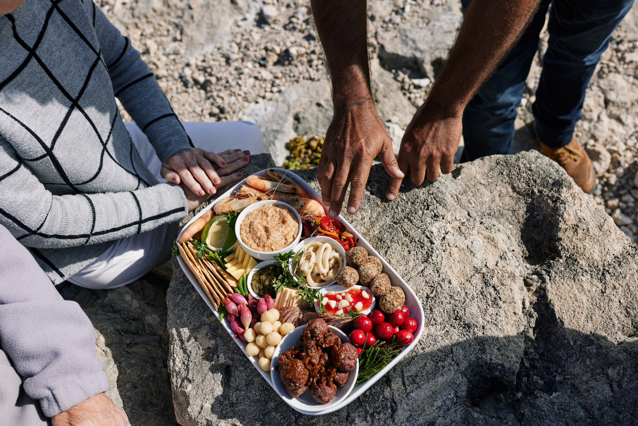 Happy Hour Yarning Circle - Ngadlu Bammadja Nhinni Wandidja