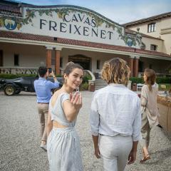 1 Day Motorbike Tour - Explore the Wineries at Freixenet on a BMW R1250GS 2023