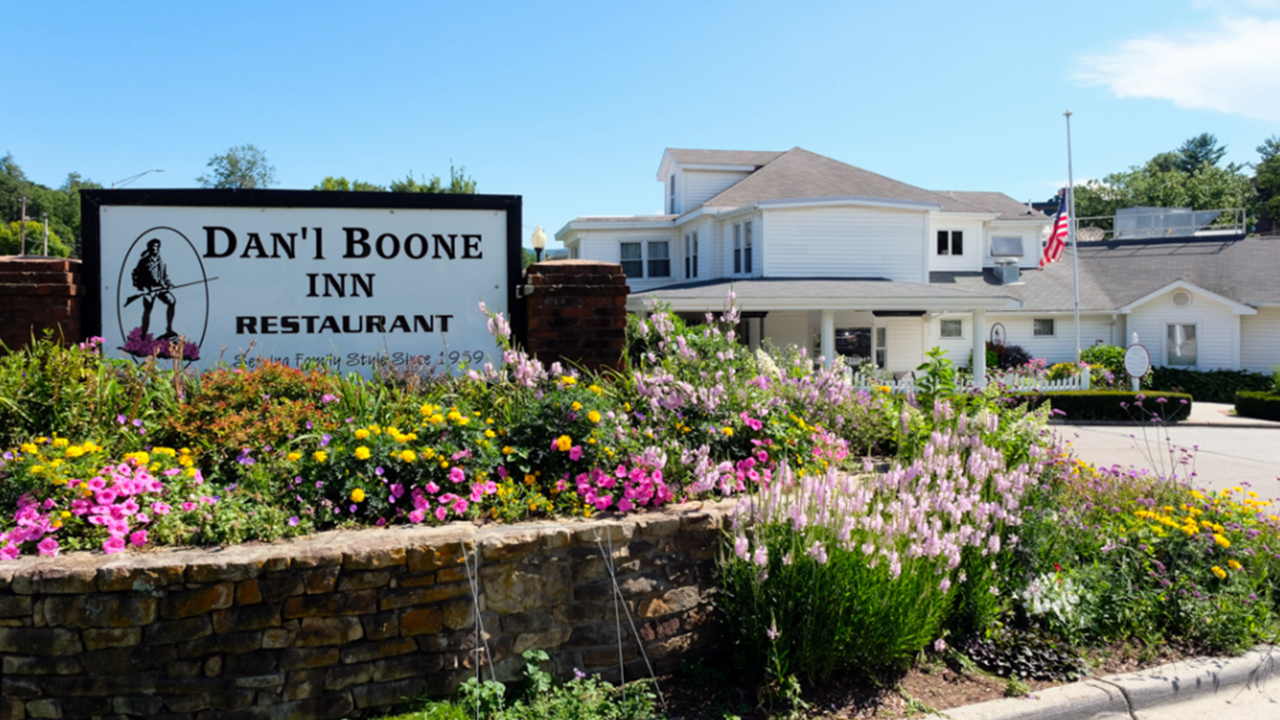 Daniel Boone Inn - Lunch