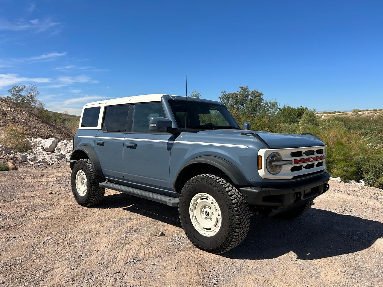 2023 BRONCO OUTER BANKS - BlueBell - Azure Grey