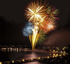 Big Bang on the Bay Fireworks July 3 Cruise 