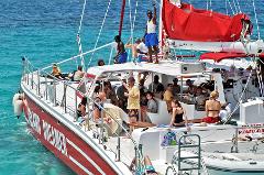 Catamaran and Snorkeling FAMILY Cruise- Montego Bay