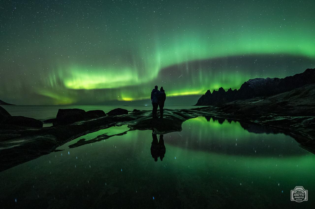 PRIVATE Northern Lights Expedition - 4x4 vehicle - Tailored Tour