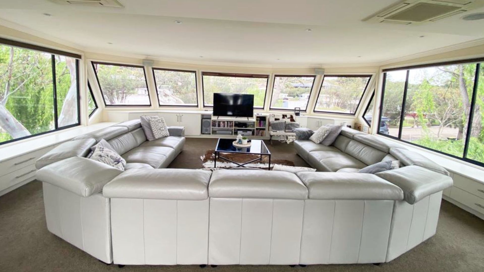 4 Nights Midweek (Sep to Nov) / starting from $167 per person per night