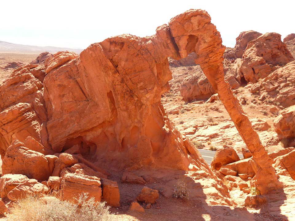 Valley of Fire / Mojave Desert Small VIP Group Tour