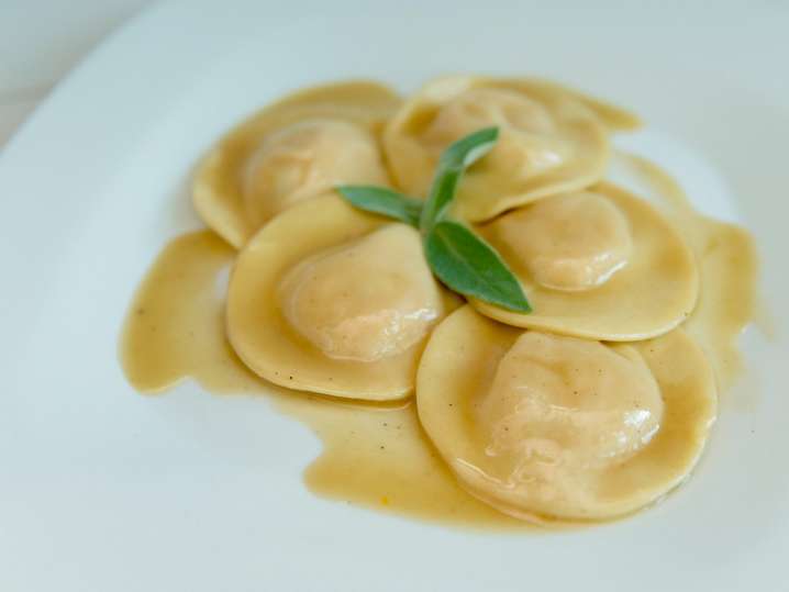 Pasta Making With Chef Sarah - Cooking Class by Classpop!™