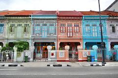 Amazing Urban Adventure - Geylang and Joo Chiat Tour