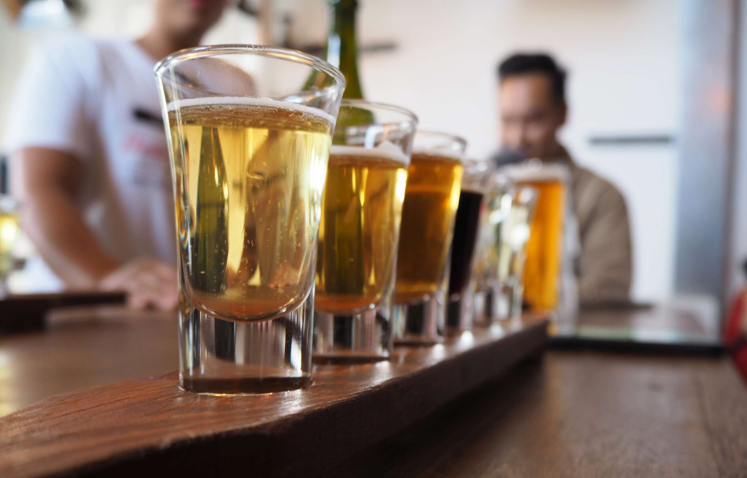 HAPPY GIRLS & BOYS |