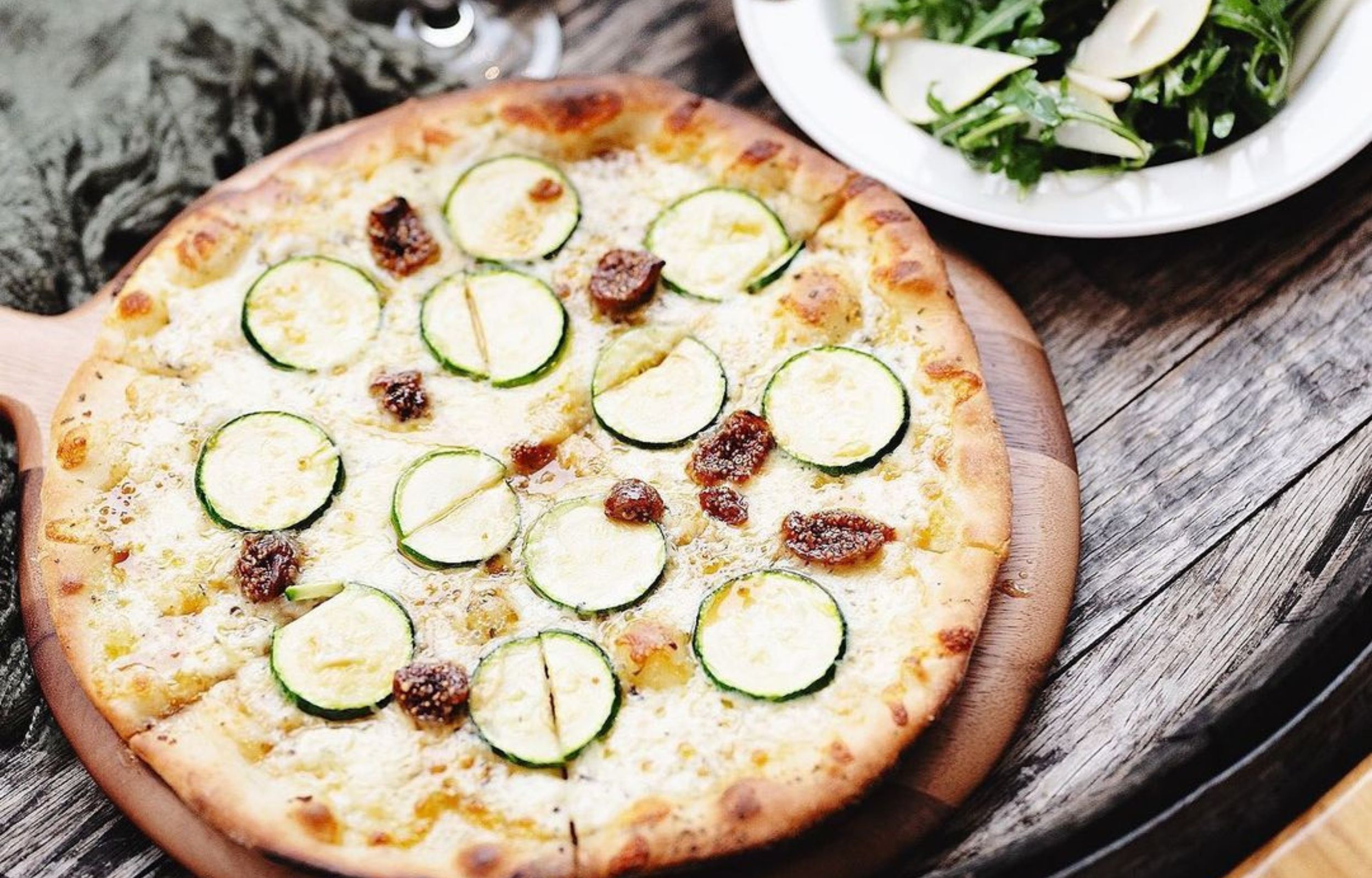 HAPPY GIRLS & BOYS | Yarra Valley Gin, Wines, Beer/Cider Tour & Lunch from Melbourne