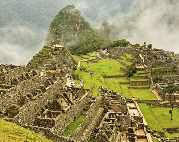 INCA TRAIL TO MACHU PICCHU