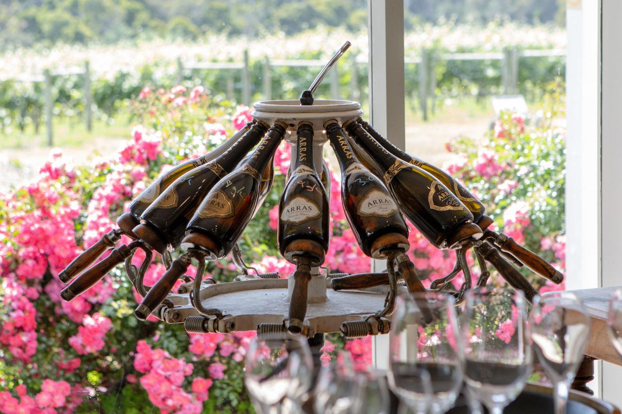 Sparkling Scholar - House of Arras — Tamar Valley - Photo 8