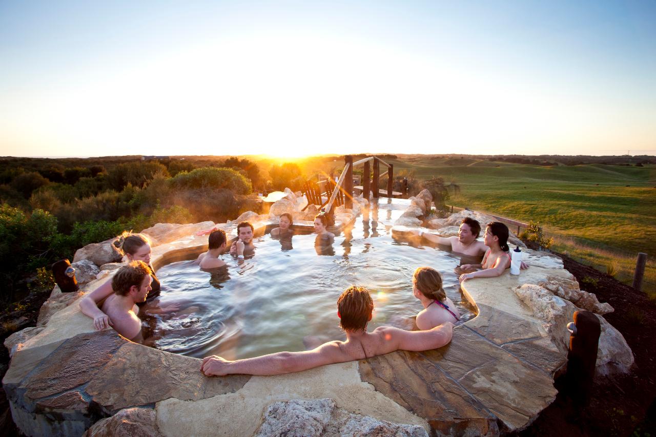 Local Way Tours: Depart Peninsula: Mornington Peninsula Wine & Hot Springs Tour - Photo 3