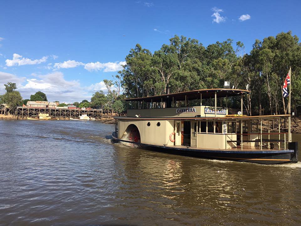 Local Way Tours: Murray River Paddle Steamers & Wine Tour — Perricoota - Photo 1