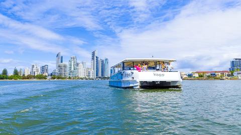 HOPO フェリー1日券(サーファーズパラダイス - HOTA - マリーナミラージュ - ブロードウォーター・パークランド - シーワールド)