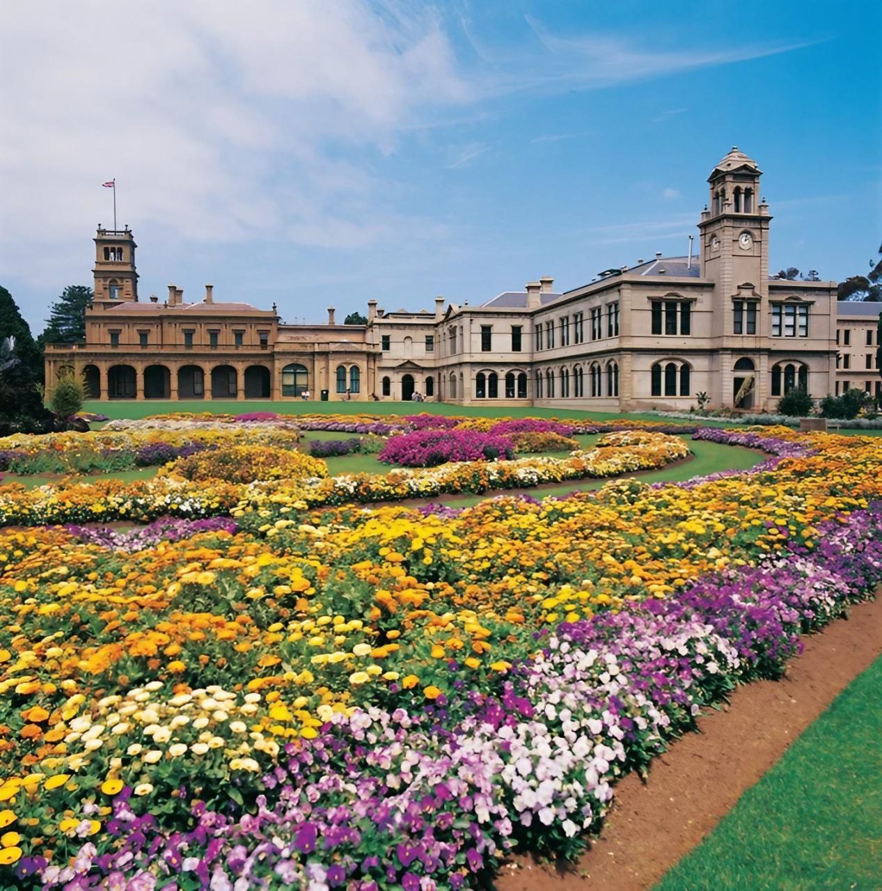 MELBOURNE INTERNATIONAL FLOWER SHOW 