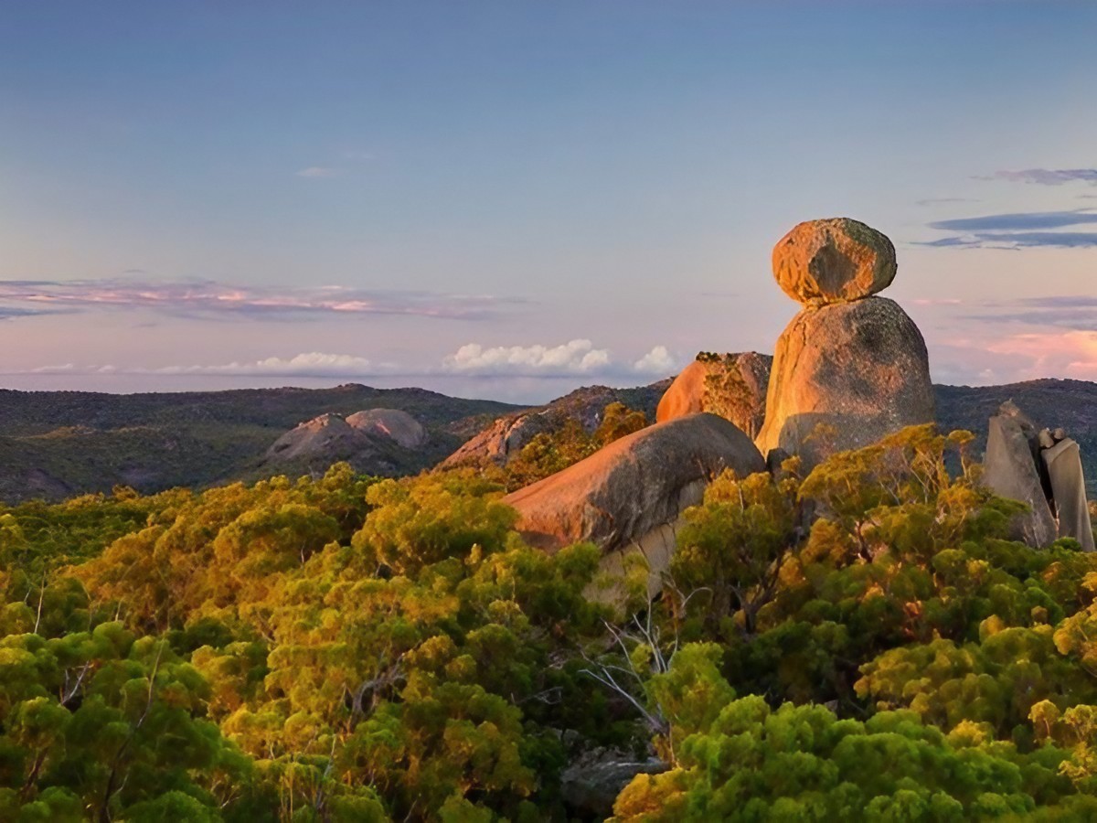 THE GRANITE BELT - QUEENSLAND