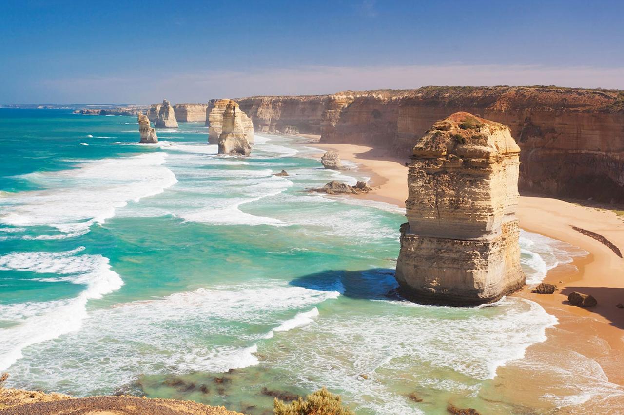Great Ocean Road & Goldfields Explorer