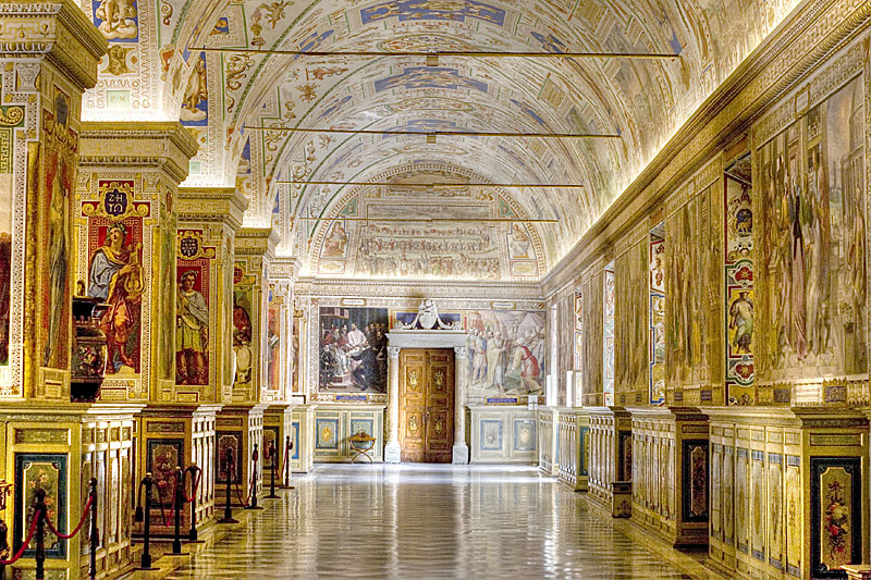 Rome: Fast Track Entrance to the Vatican Museums and the Sistine Chapel Guided Tour