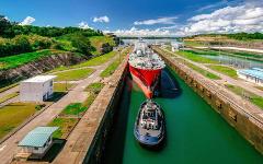 PANAMA CANAL AND CITY TOUR WITH TEO JOLLY