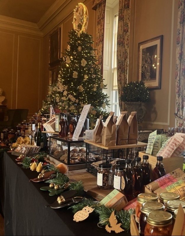 PRIVATE GROUP: Veronica B Smith Trip: Christmas Tea at Castle Hill on the Crane Estate