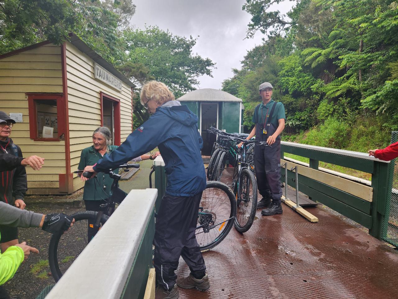 Cycle Train Connection - boarding Taumarere Station 