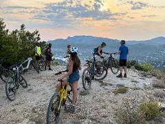 Tour VTT electrique "Le Cap Canaille" (niveau facile) - E-mountain bike tour "Cap Canaille" (easy level)