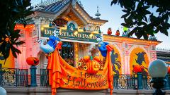 Disneyland Paris - Travel - Halloween