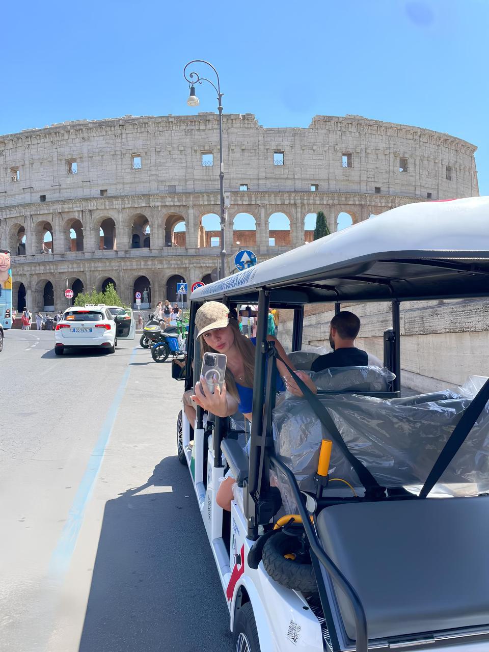 Rome: Private Golf Cart City Tour